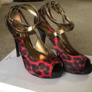Guess heels